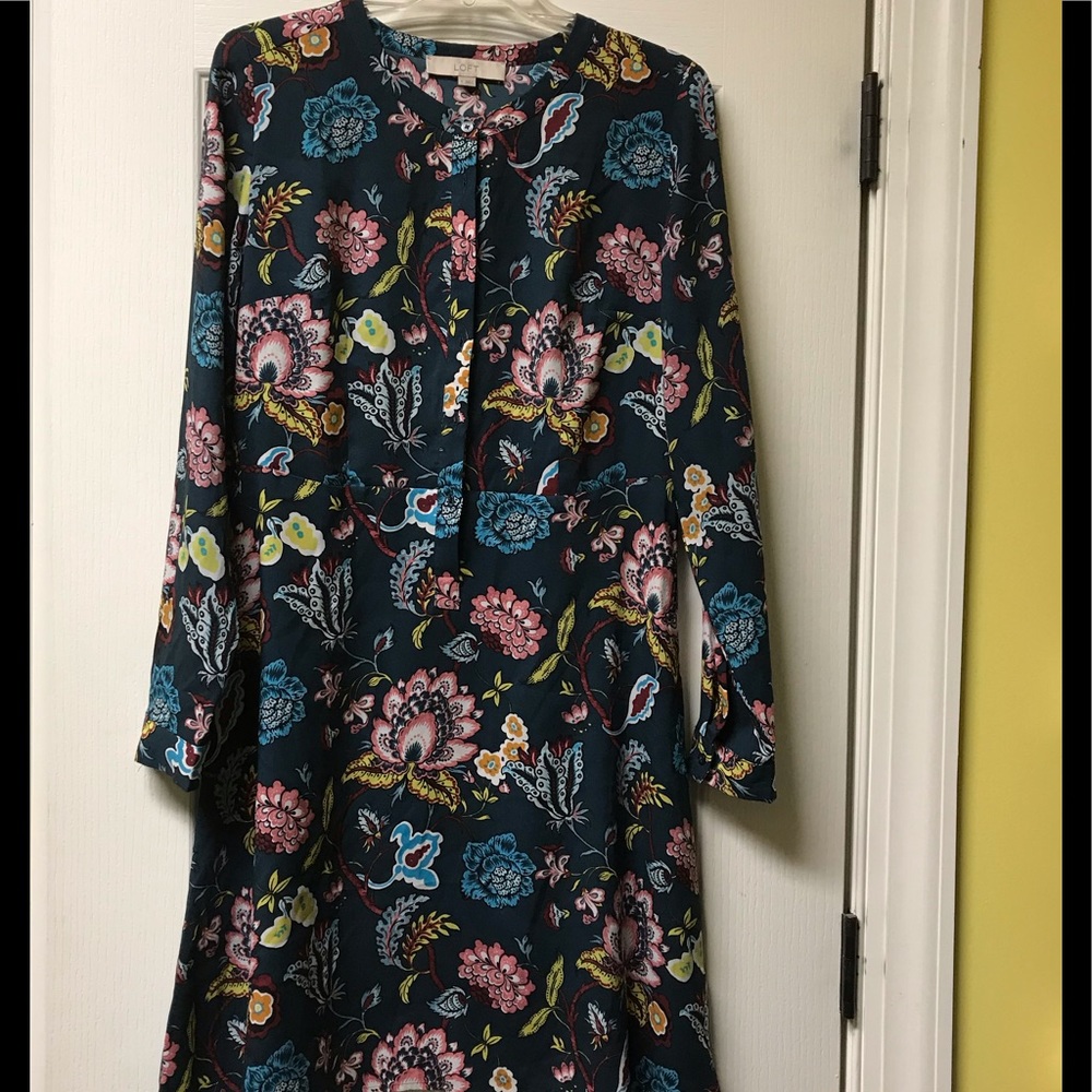 Ann Taylor dress teal floral size 6.